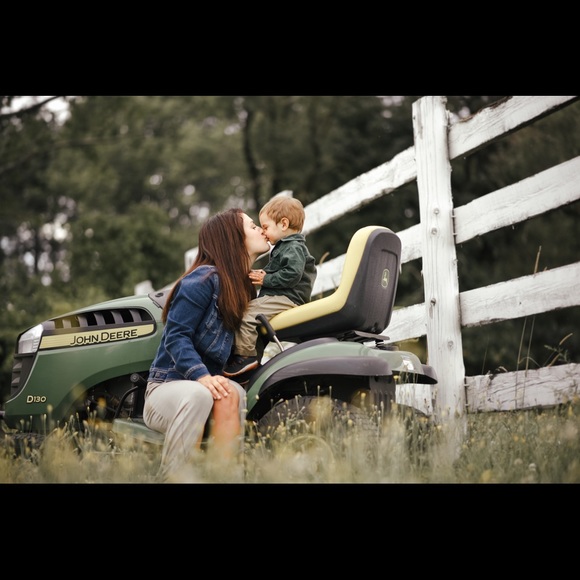 Meet the Posher Other - Meet your Posher, Haley